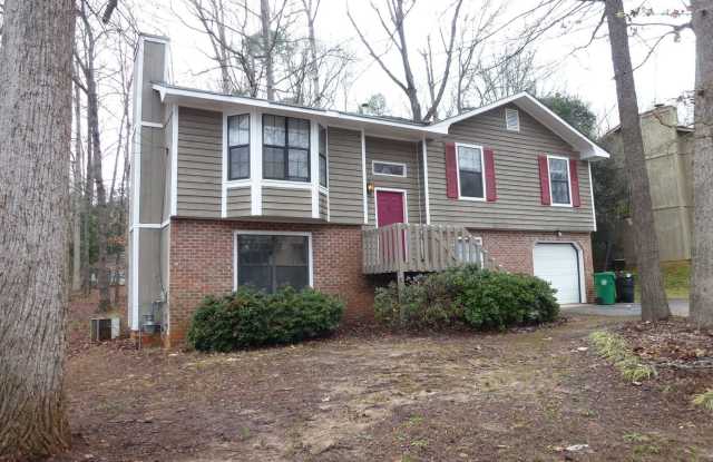 1945 MATTHEW WAY - 1945 Matthew Way, Redan, GA 30058