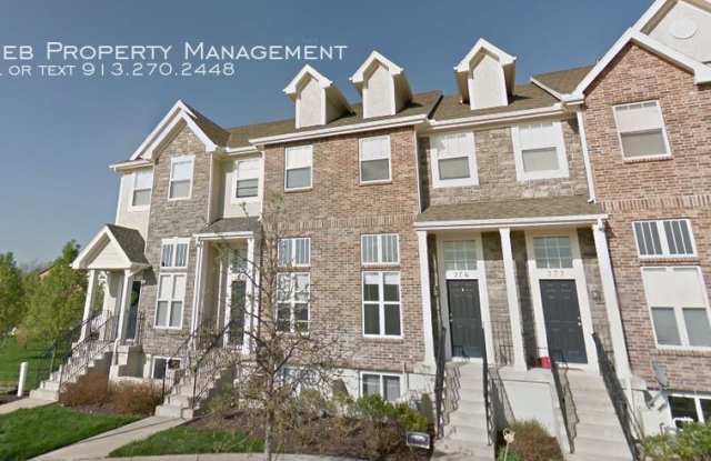 232 N Hedge Ln - 232 N Hedge Ln, Olathe, KS 66061