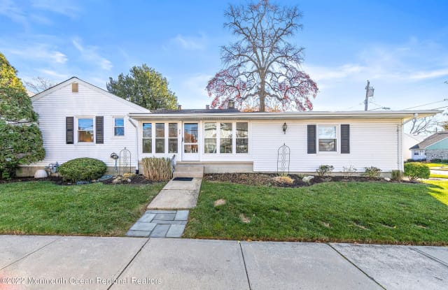428 Burlington Avenue - 428 Burlington Avenue, Bradley Beach, NJ 07720