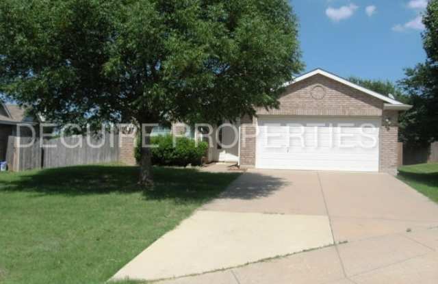 1009 Crane Circle - 1009 Crane Circle, Saginaw, TX 76131