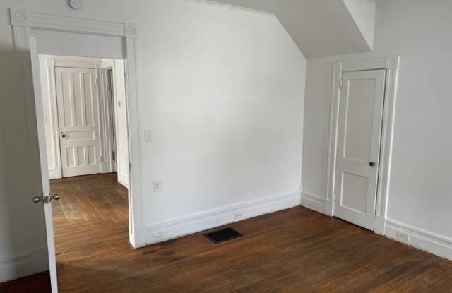 136 S. Orchard St. Gallery 3