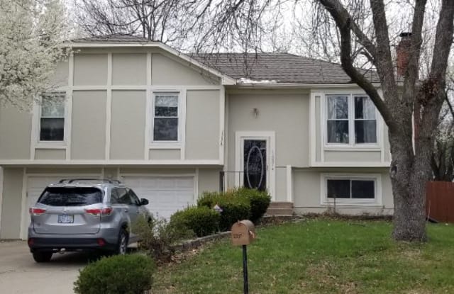 12337 S Summertree Cir - 12337 South Summertree Circle, Olathe, KS 66062 12337 S Summertree Cir - 12337 South Summertree Circle, Olathe, KS 66062