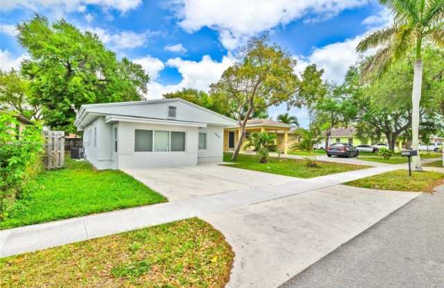 2243 Greene St photos photos