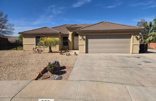 653 W 110 N photos photos