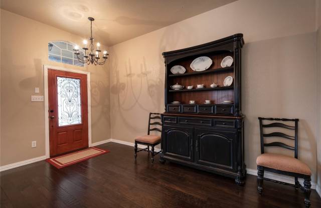 1010 Churchill Drive Gallery 2