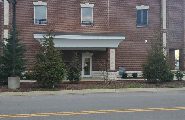 2909 Old Fort Parkway Gallery 4