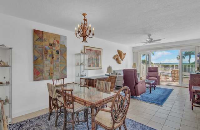 2700 Ocean Drive Gallery 2