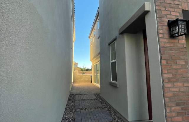 Trendy 3Bedroom/3Bath Gilbert Home!! photos photos