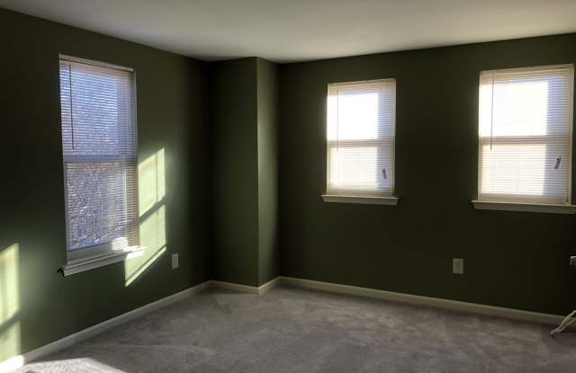 1443 A Street Ne Gallery 4