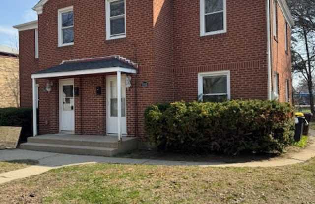 2215/2217 Hecker Ave photos photos