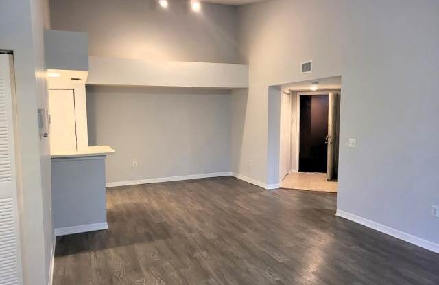 4197 N Haverhill Road photos photos