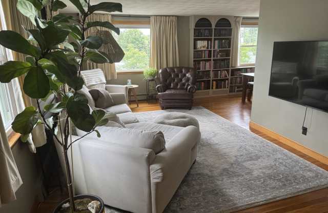 390 Massachusetts Gallery 2