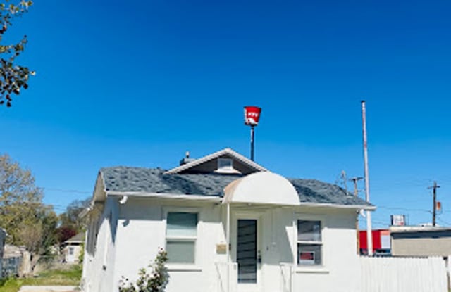 Home Near SUU Gallery 3