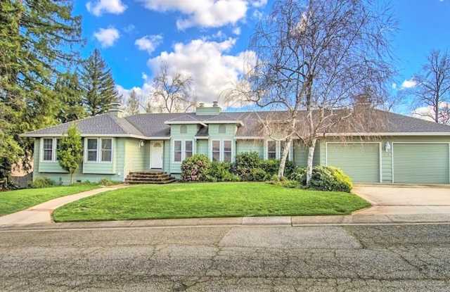 4 bedroom 2 1/2 bath home in Sunset Oaks photos photos 4 bedroom 2 1/2 bath home in Sunset Oaks photos photos