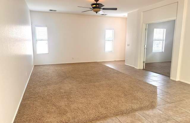 4230 E Linda Lane Gallery 3