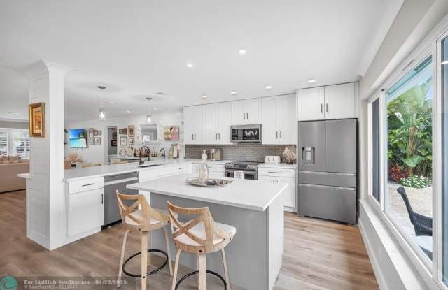 1351 NE 27th Way photos photos