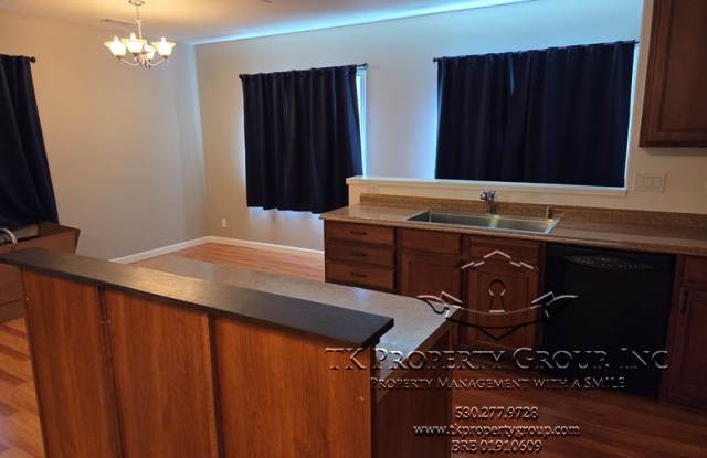 18449 Shasta Dam Way - 2- Cottage Gallery 3