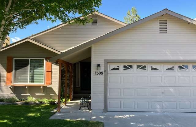 beautiful home in downtown gardnerville photos photos