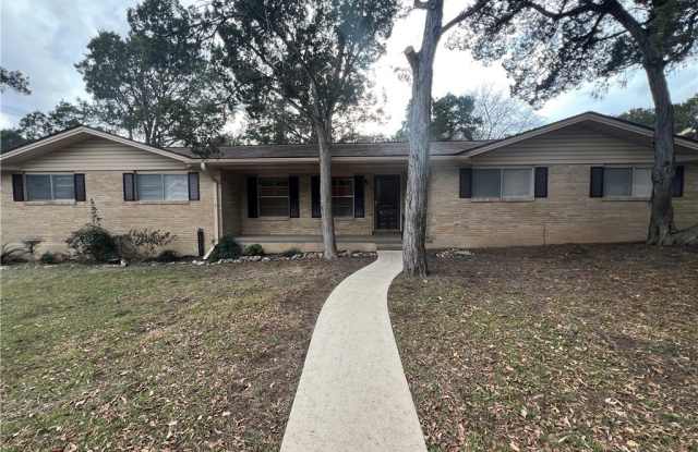 801 Timber Drive photos photos