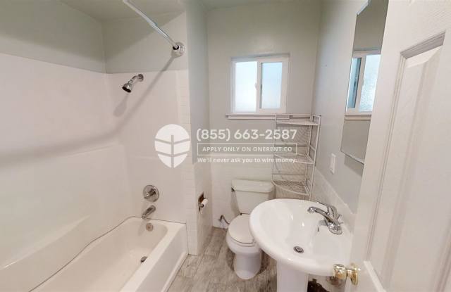 1631 Stuart Street Unit B Gallery 4
