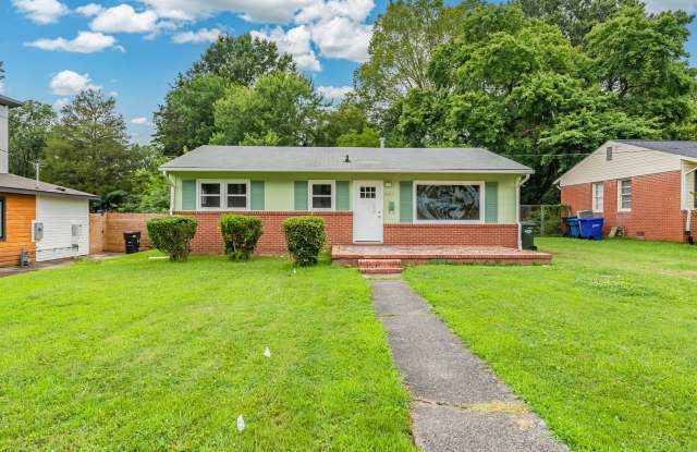 Available 08/15/2025! Adorable 3 Bedroom Home in Watts-Hillandale! photos photos