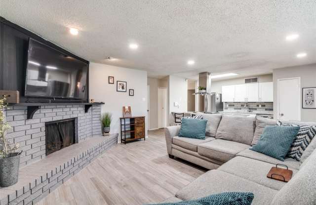 5324 Yager Drive Gallery 4