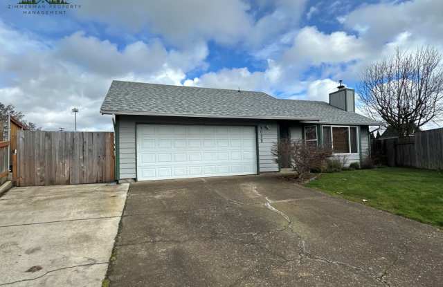 Update 3 bedroom 2 bathroom House - 4029 North Clarey Street, Eugene, OR 97402
