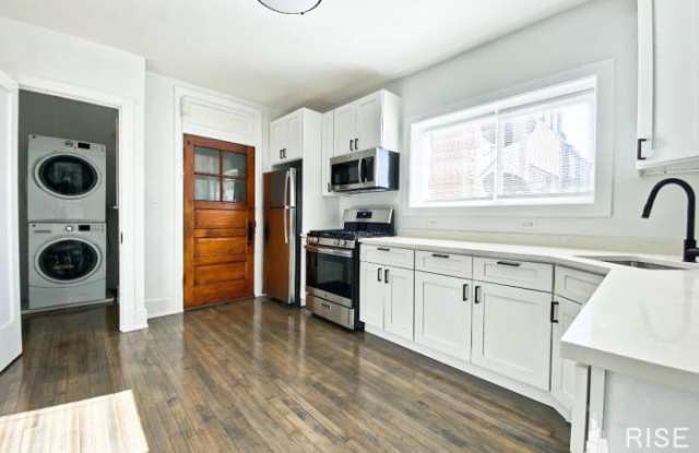 3907 WEST WELLINGTON AVENUE Gallery 2