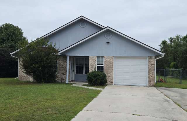 930 Poppleton Dr photos photos