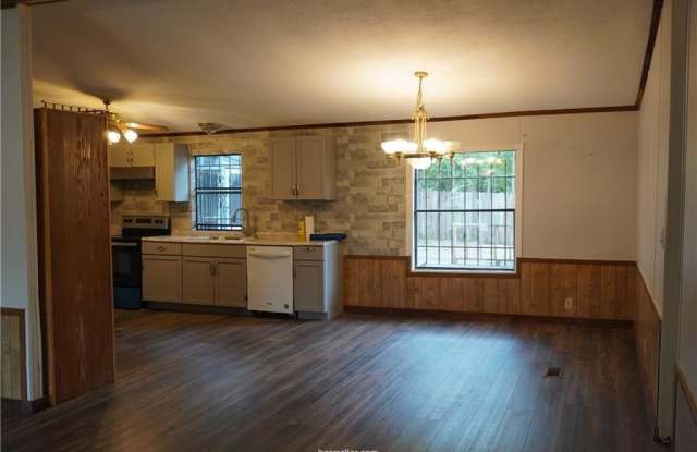 4644 Merlin Drive Gallery 4