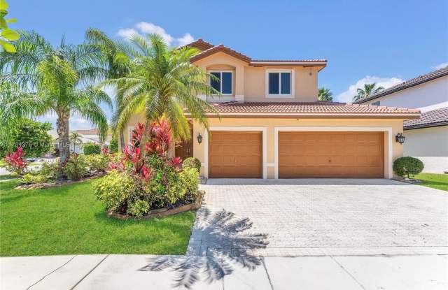 3492 SW 177th Ave photos photos