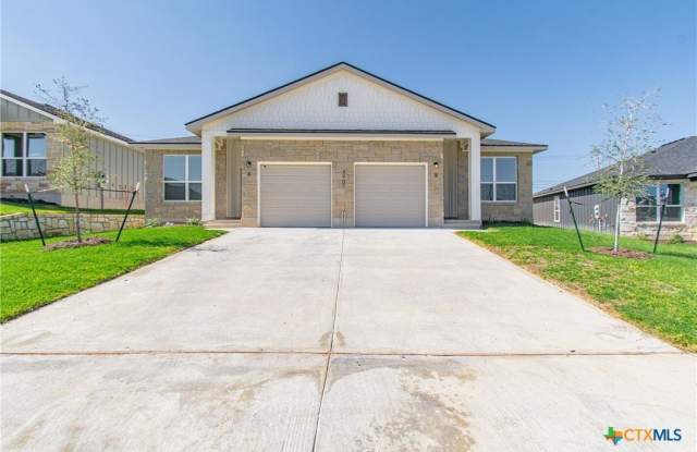 3907 American Elm Drive Gallery 1