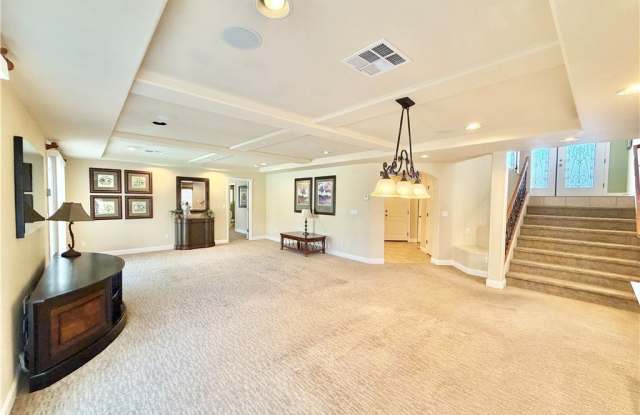 8578 Silver Coast Street Gallery 4