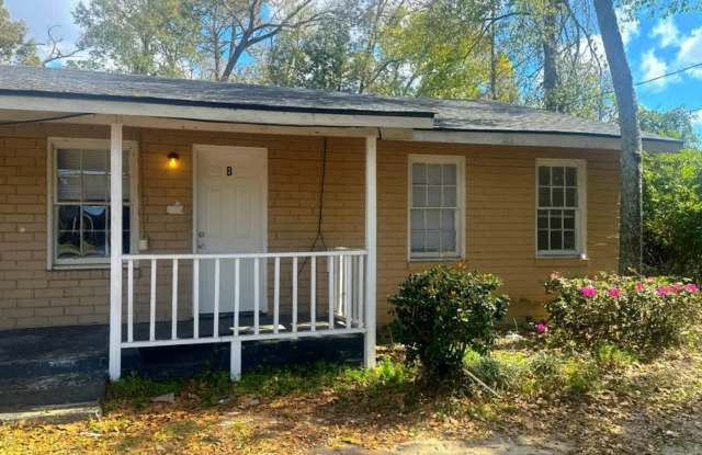 1609 Marion StApt B photos photos