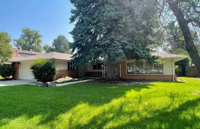 STUDENTS WELCOME! Sprawling Ranch Style 3 Bedroom 3 Bath Home w/ finished basement in Midtown Fort Collins photos photos