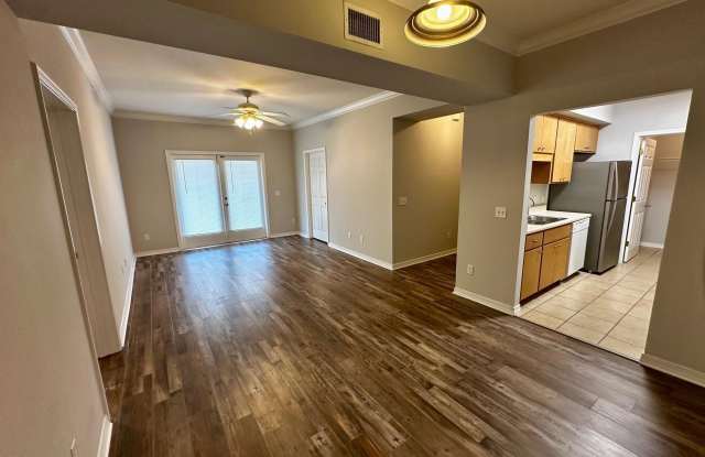 2154 Whispering Pines Boulevard Gallery 4