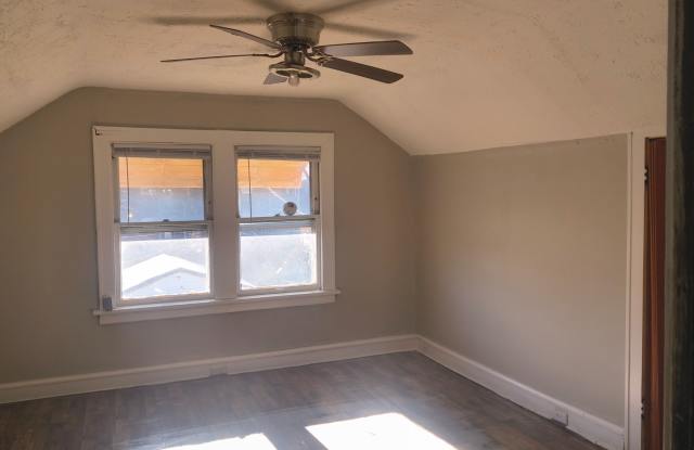 4870 Lee Avenue photos photos