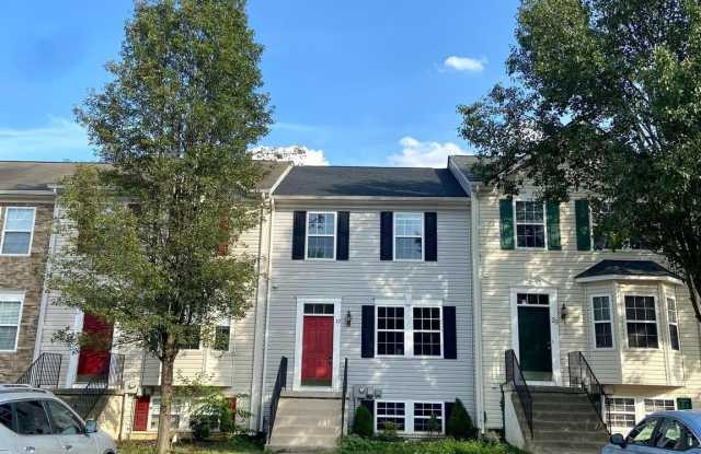 27 HOLMES DRIVE - 27 Holmes Drive, Charles Town, WV 25414