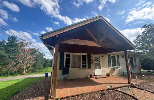2697 Spears Rd, Lenoir NC 28645 Gallery 1