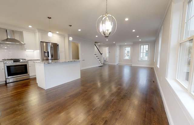 Modern 3-bed + 3-bath with central air  garage parking photos photos
