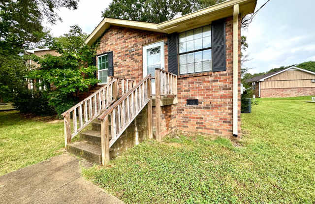 Spectacular Special - $1/2 OFF First Month's Rent  Stanley Travel Cup ($40.00 Value) - 4404 Gina Brooke Drive, Nashville, TN 37076