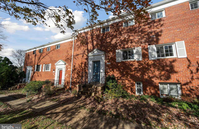 1117 BEVERLEY DRIVE - 1117 Beverley Drive, Alexandria, VA 22302