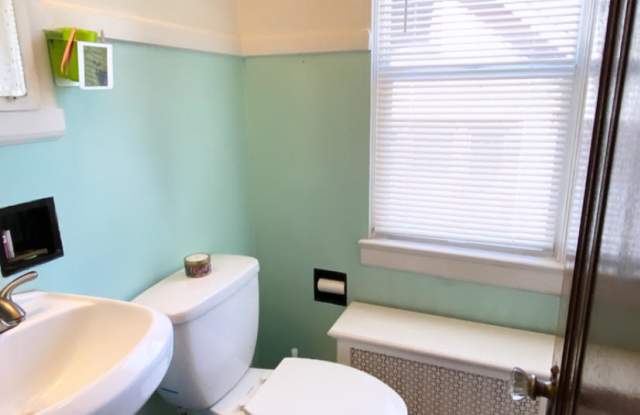3252 Fremont Avenue South - 202Apt 202 - 3252 Fremont Avenue South, Minneapolis, MN 55408
