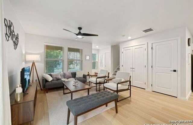 1102 S Gevers St photos photos