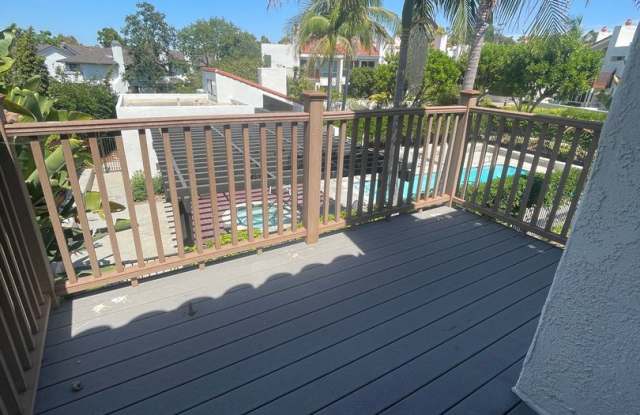 Amazing Corona Del Mar for Lease - 3BR - 2.5 BTH Gallery 4