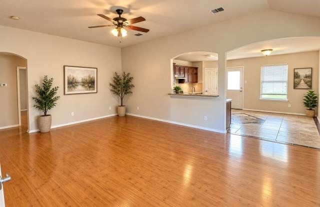 1105 Riley Drive Gallery 4