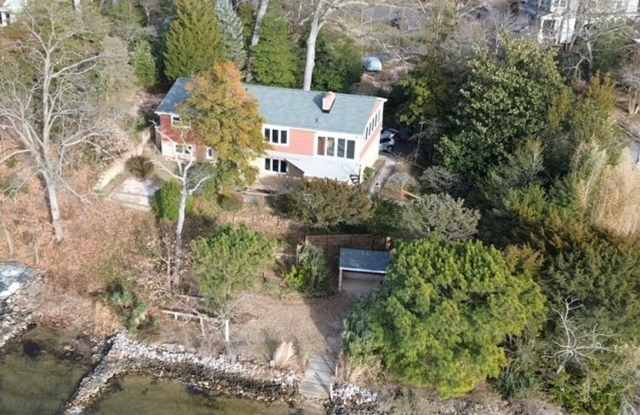 Severna Park - Private  Secluded Waterfront - Round Bay Community. photos photos