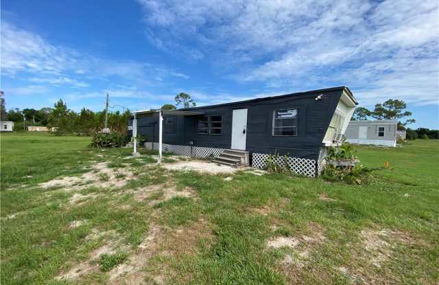 8086 Heck Drive unit: 6 photos photos 8086 Heck Drive unit: 6 photos photos