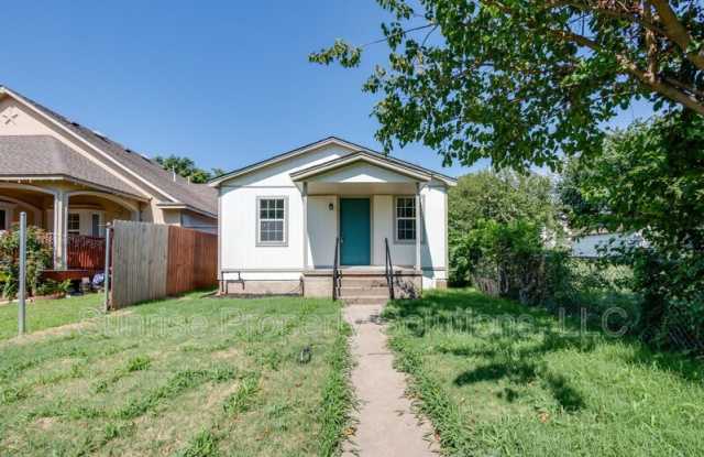 609 N Bickford Ave photos photos
