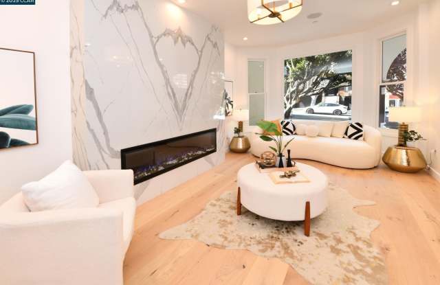 3169 Washington St photos photos